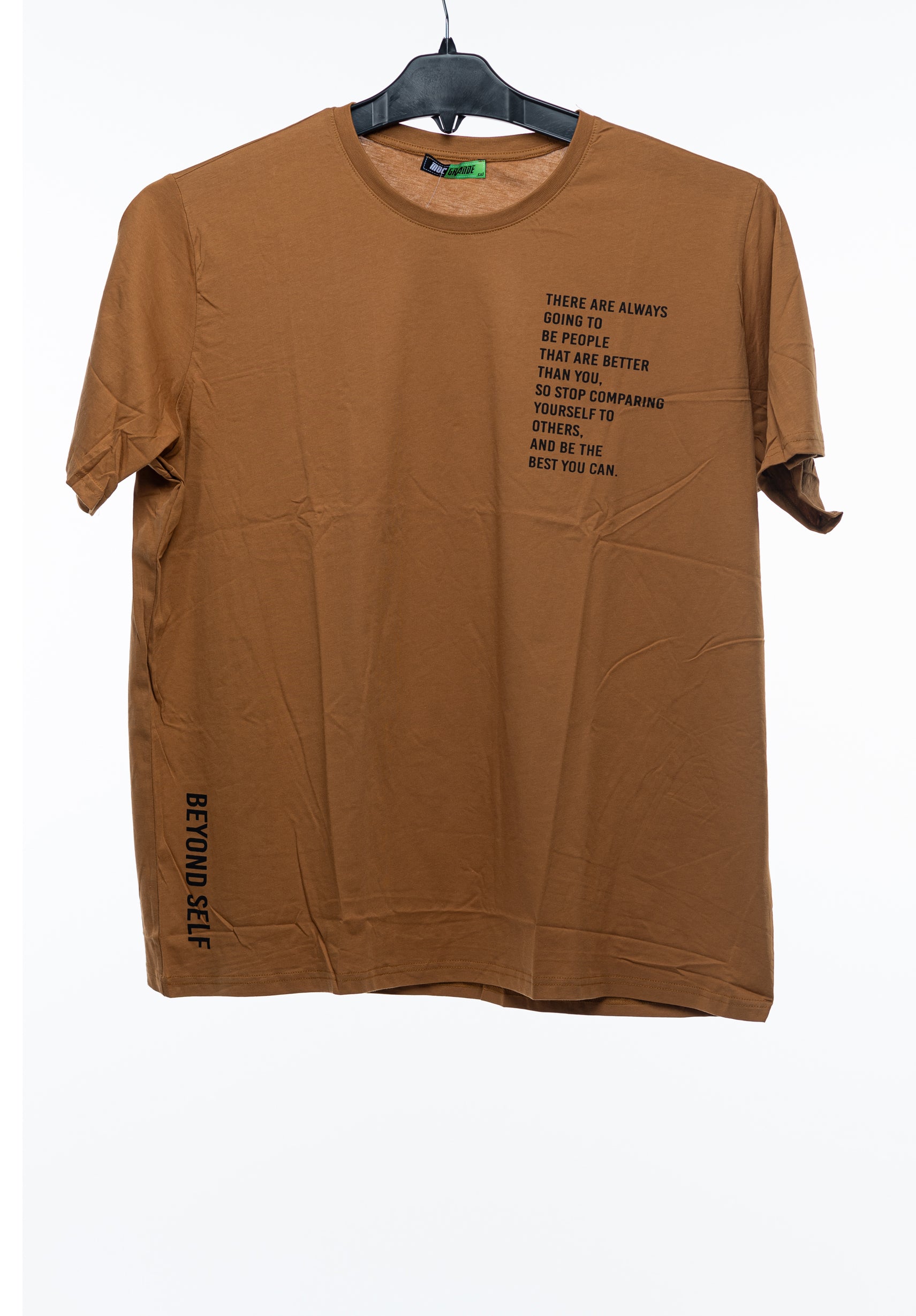 טי שרט הדפס כיתוב בצד