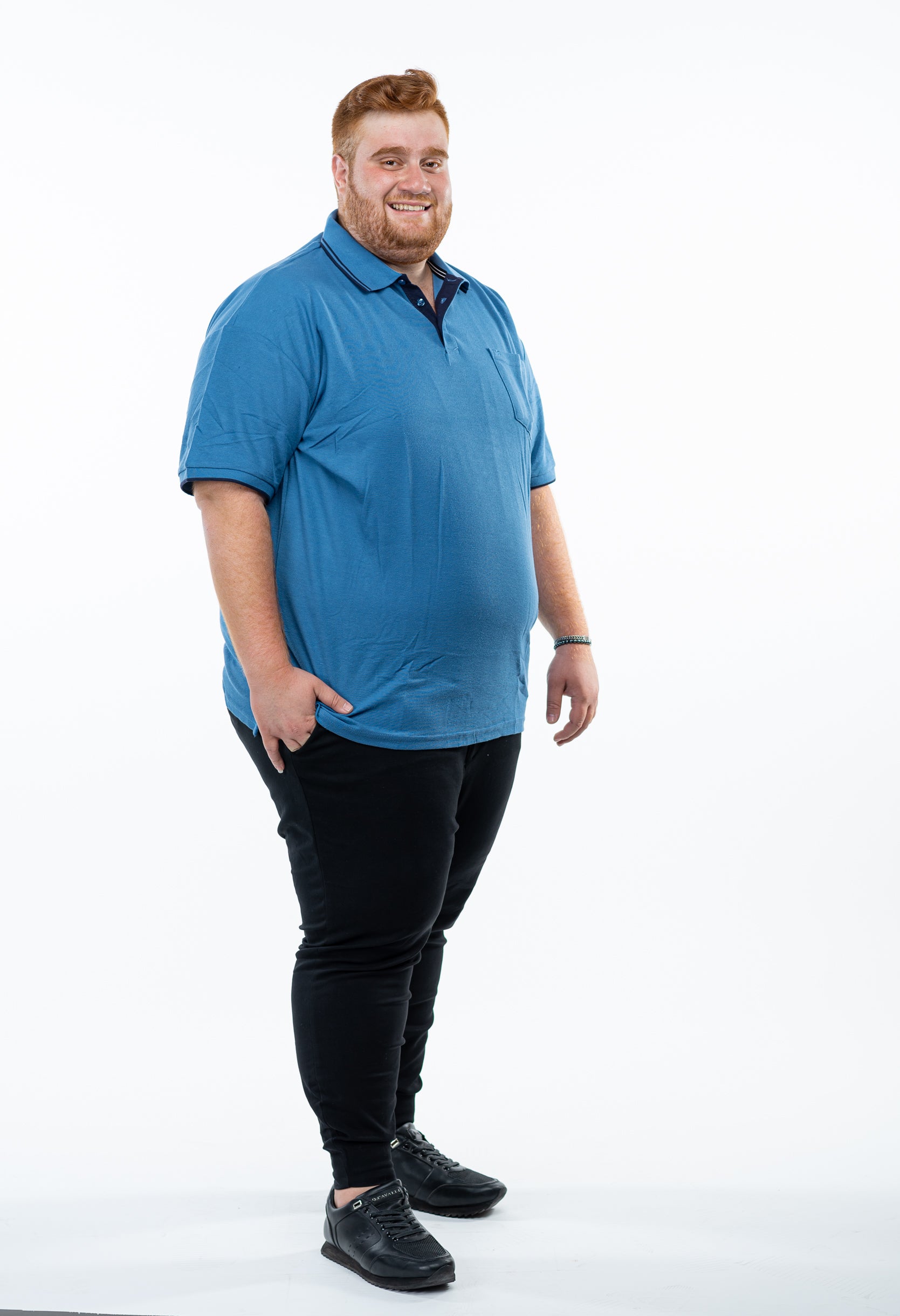 פולו צווארון עם כיס