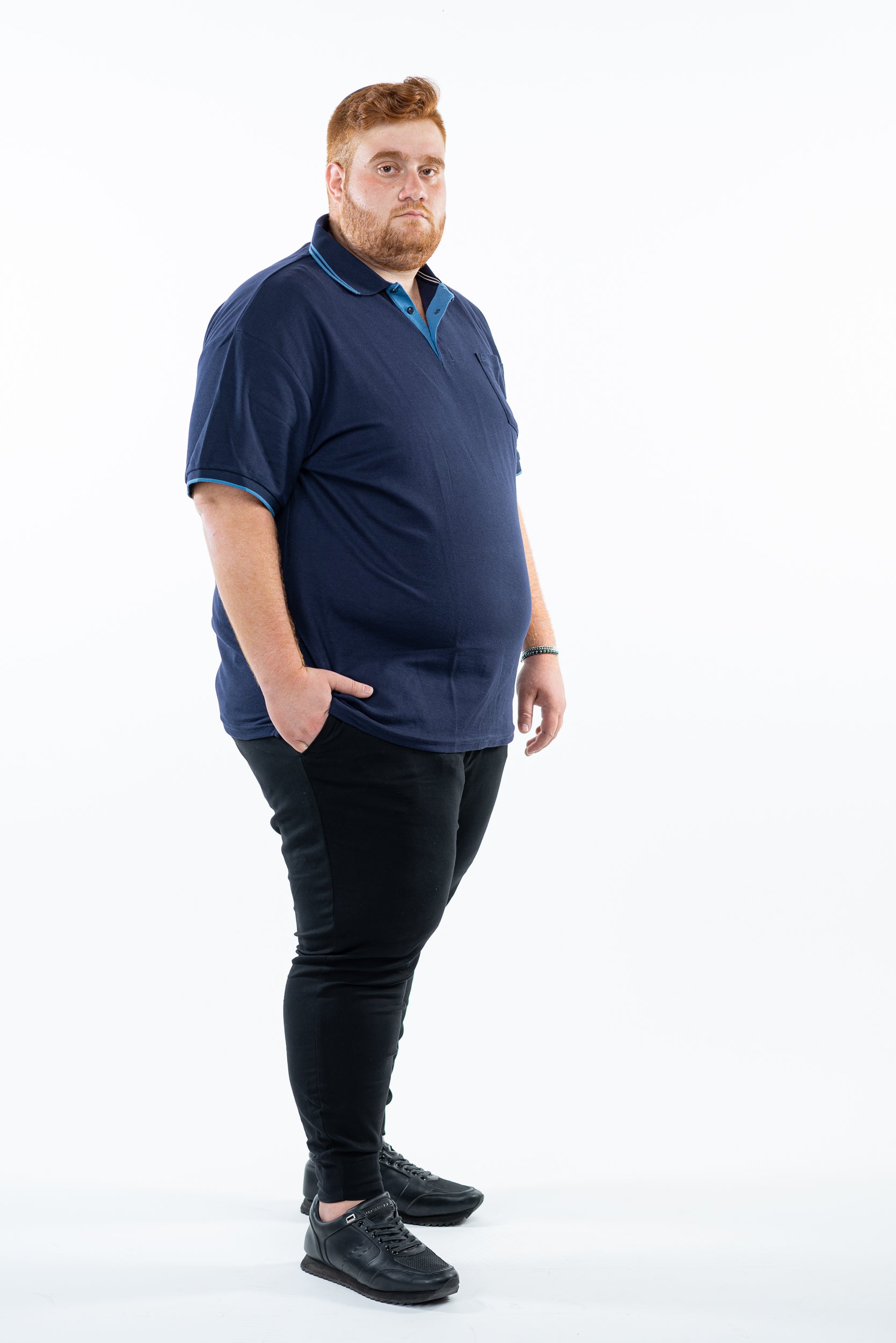 פולו צווארון עם כיס