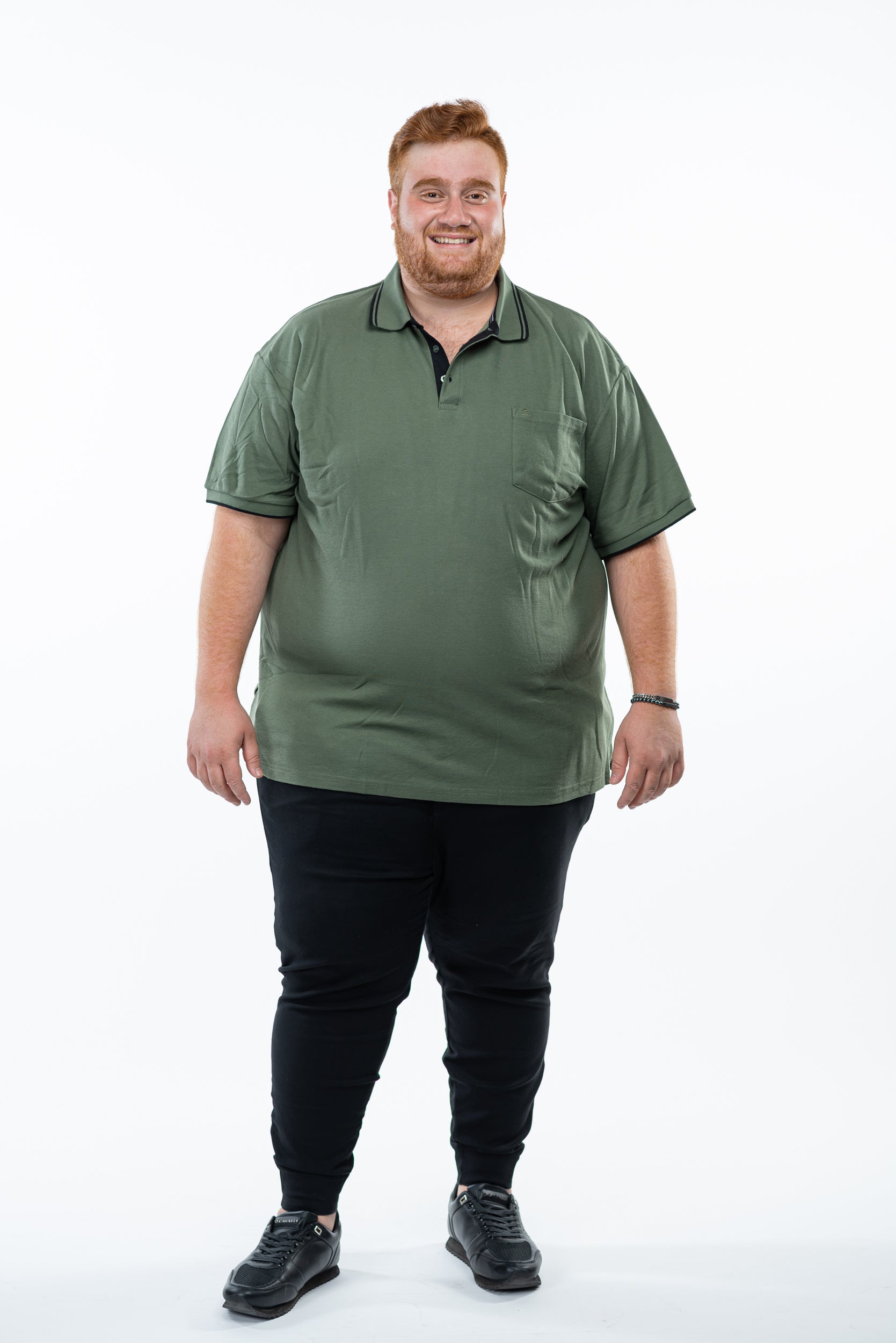 פולו צווארון עם כיס